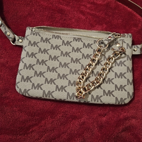 Michael Kors-Beige and Gray-Fanny Pack Belt Bag - Picture 12 of 14